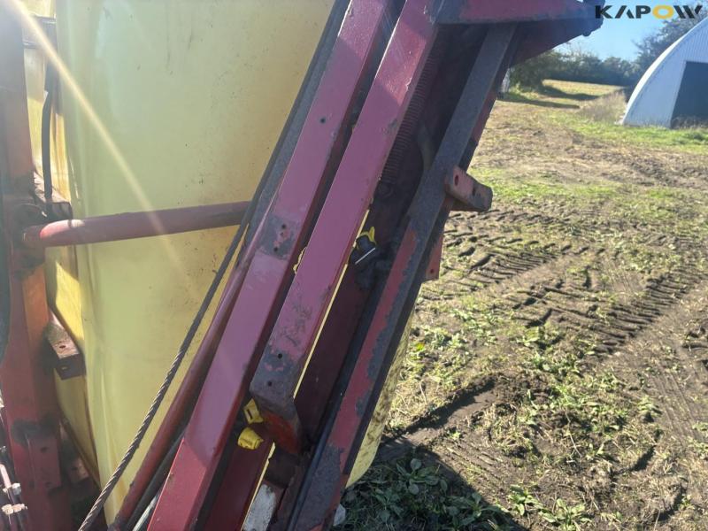 Hardi 1200 liter sprayer 30