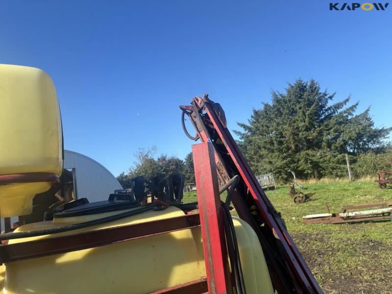 Hardi 1200 liter sprayer 36