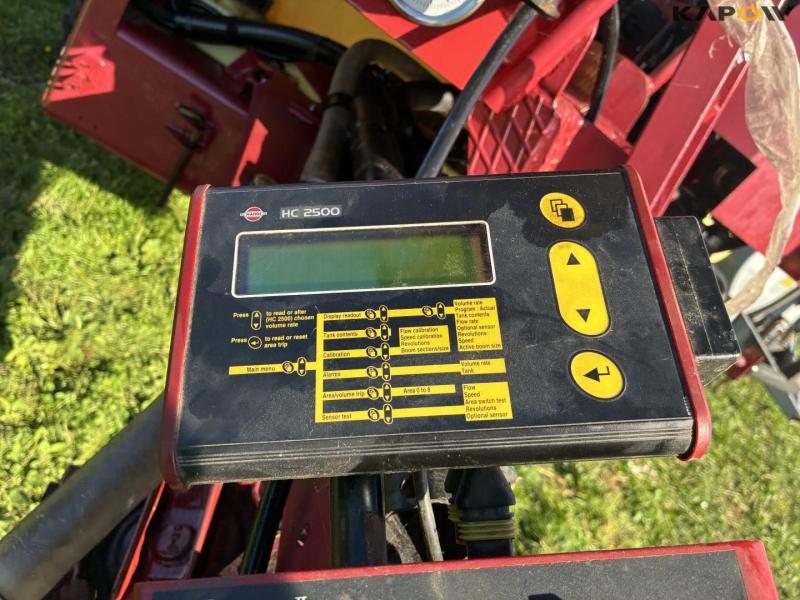 Hardi commander cl2800 sprayer 18