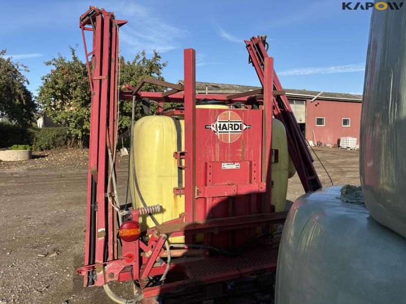 Hardi LX 1000 sprayer 12 meters 6