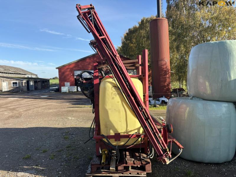 Hardi LX 1000 sprayer 12 meters 8