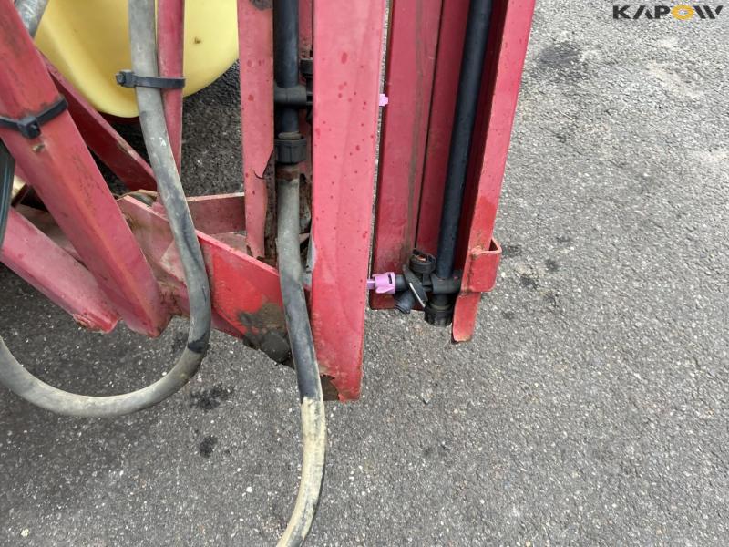 Hardi LX1000 sprayer with 12 meter boom 24