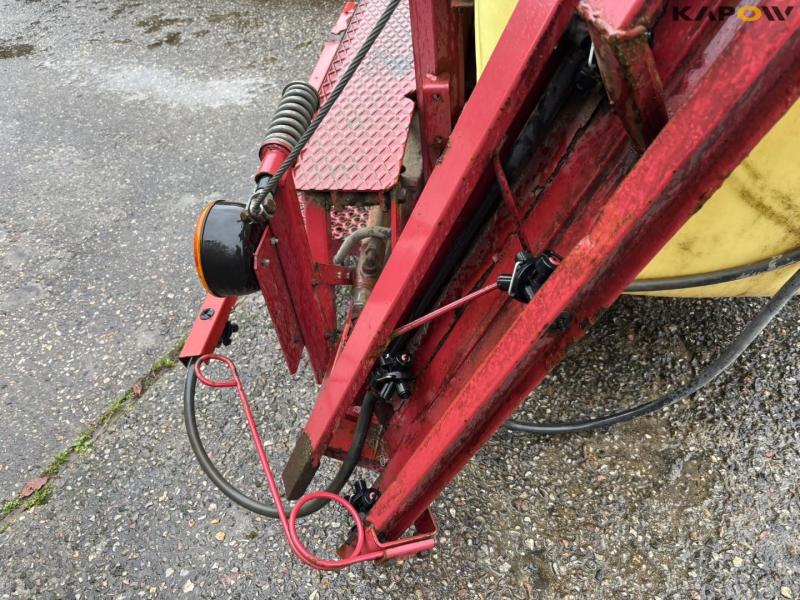 Hardi LX1000 sprayer 21