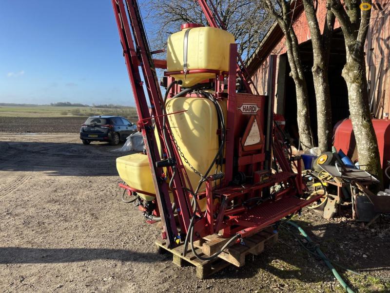 Hardi LXY 1000 sprøjte med 16 meter spredebom 5