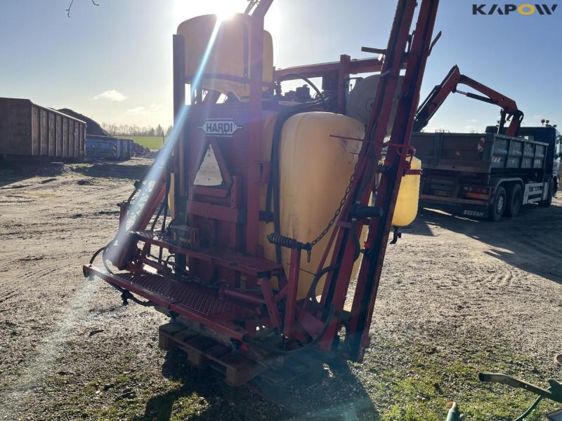 Hardi LXY 1000 sprøjte med 16 meter spredebom 7