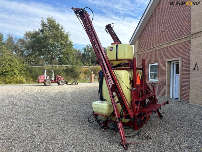Hardi field sprayer 7