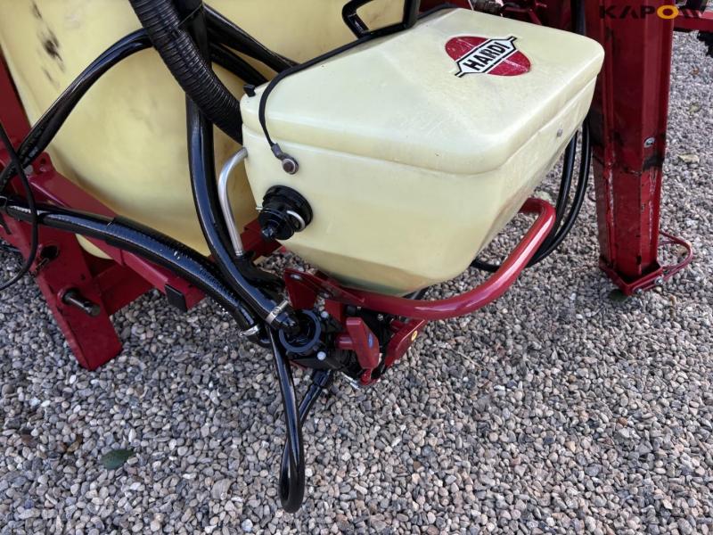 Hardi field sprayer 19
