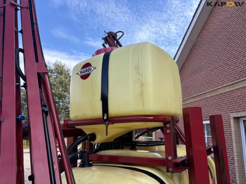Hardi field sprayer 23