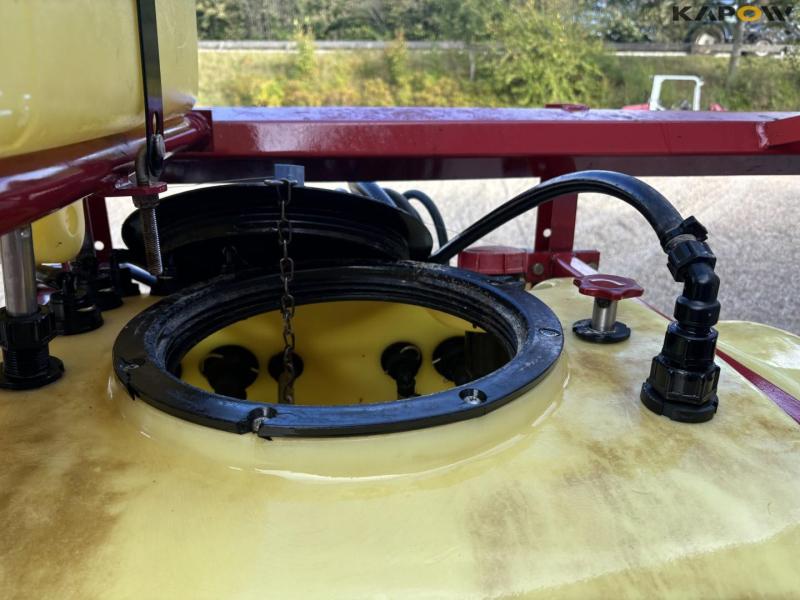 Hardi field sprayer 35