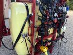 Hardi field sprayer 18