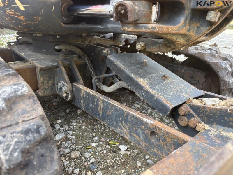 Hitachi Zaxis 10U-2 YSR mini excavator with buckets 21