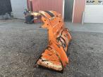 Hauer SGS 2000 SWE-Euro bucket with attachment 5