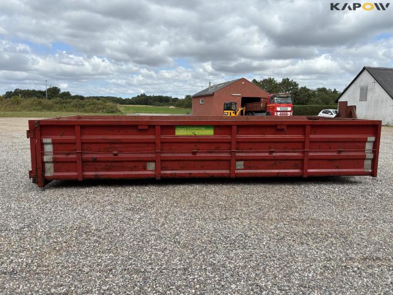 HCF Container for hook and wire 7