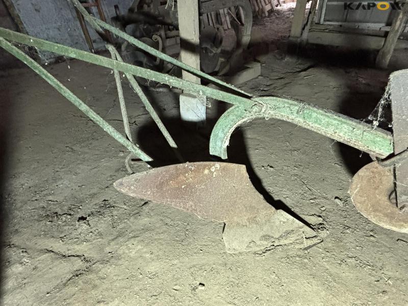 Horse plow 8