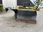 Hi Holms PV-3.2 pointed snow plow 1