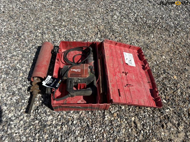 Hilti TE75 concrete hammer 4