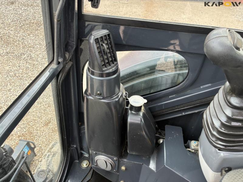 Hitachi ZX26U-6 CR Mini Excavator 59