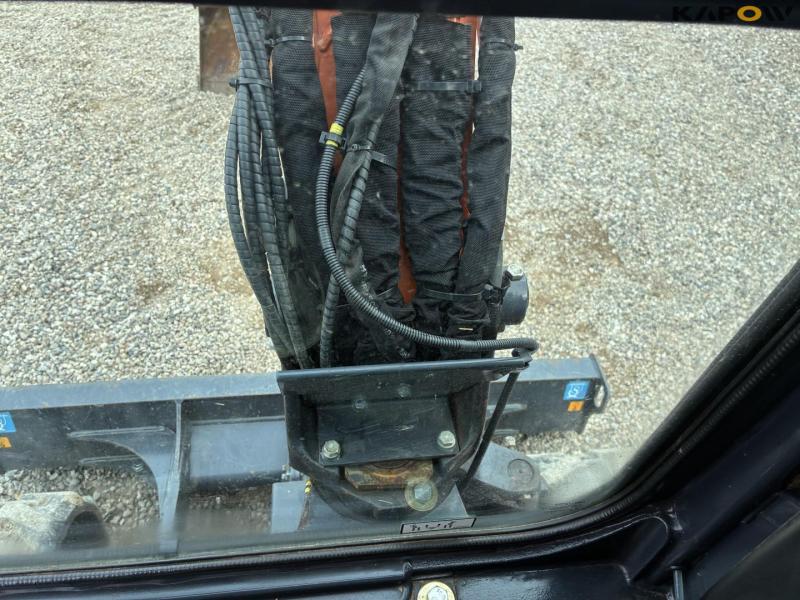Hitachi ZX26U-6 CR Mini Excavator 69