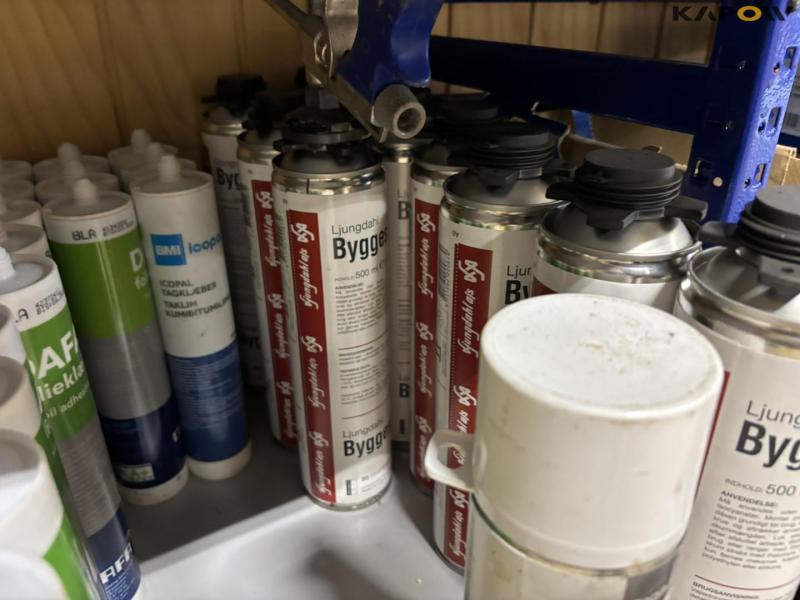 Auxiliary materials 37