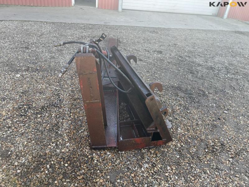 Homemade sand bed leveler 6