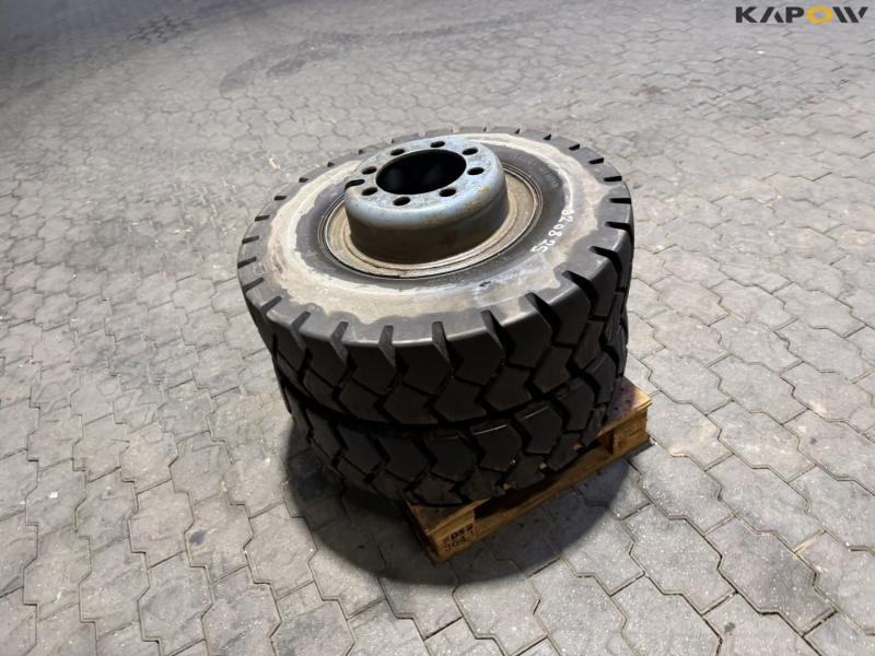 Wheels 8.25-15 5
