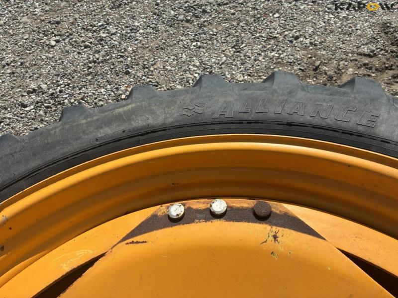 Wheels with alliance 320/90-R42 6