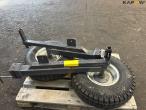 Wheels with hub and support legs 24