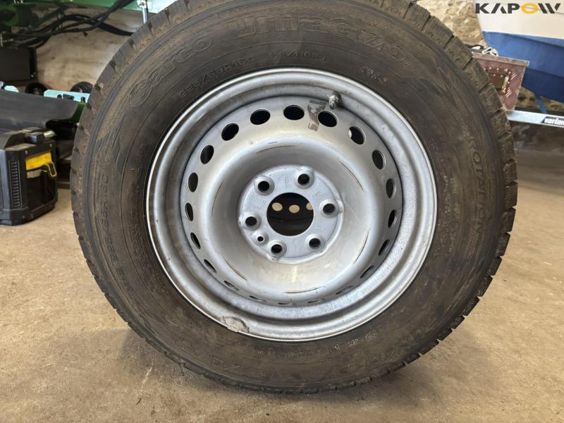 Wheels with studded tires 225/65-16 5