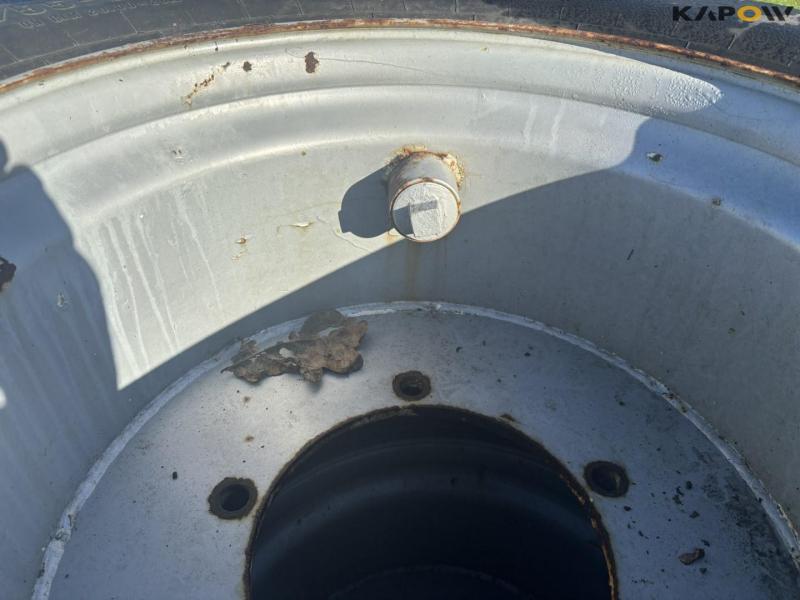 Wheels with Trelleborg 600/55-26.5  7