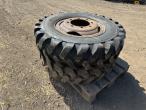 Wheel with unused tire 3