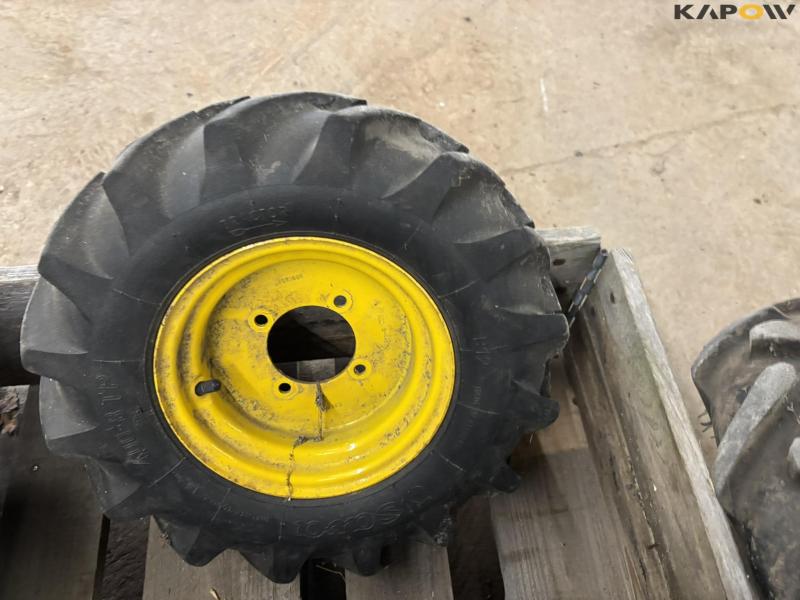 Wheels for implement carriers 17