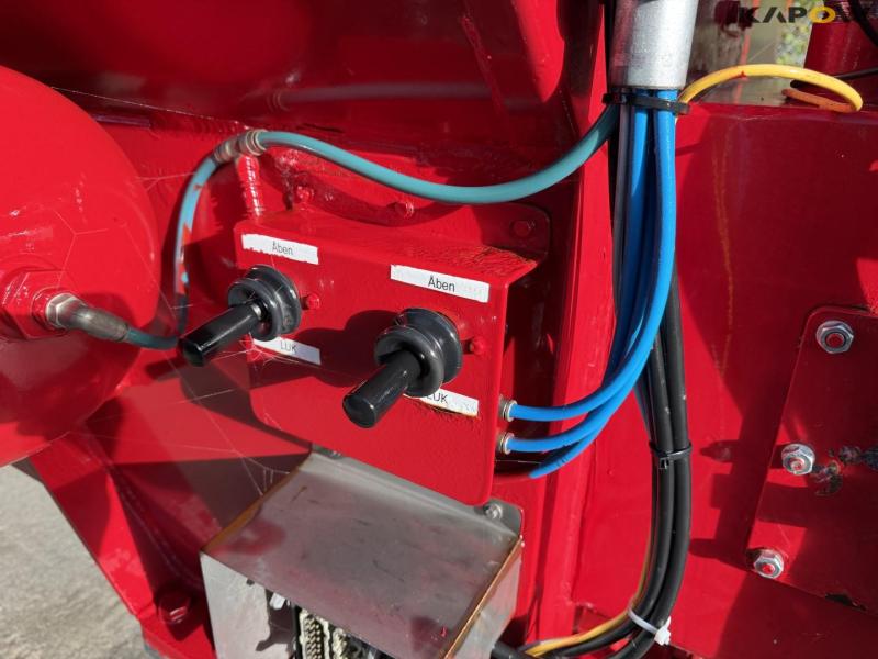 HM 12/16 auger carriage 19