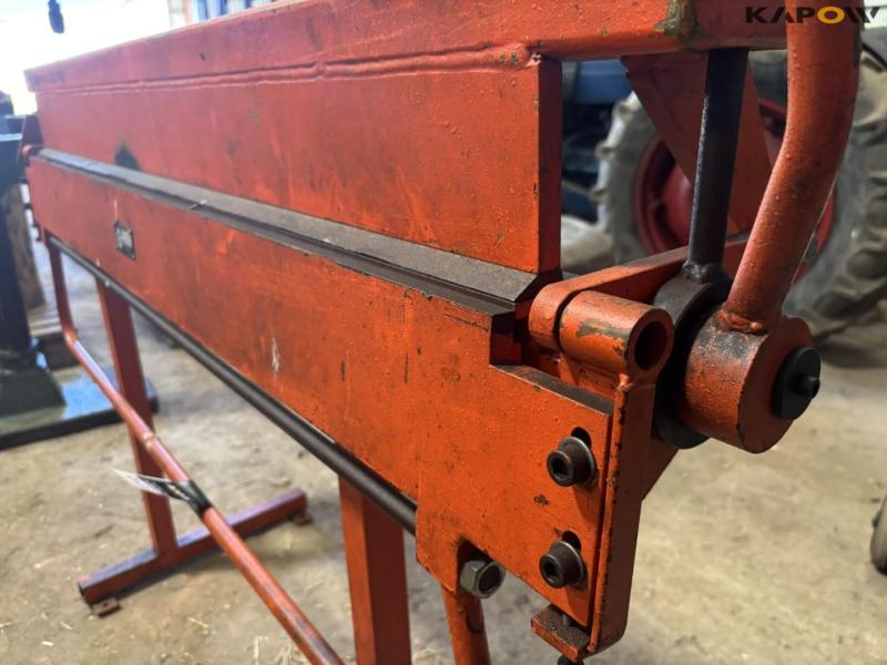 HM MB 1300H plate bending machine 10