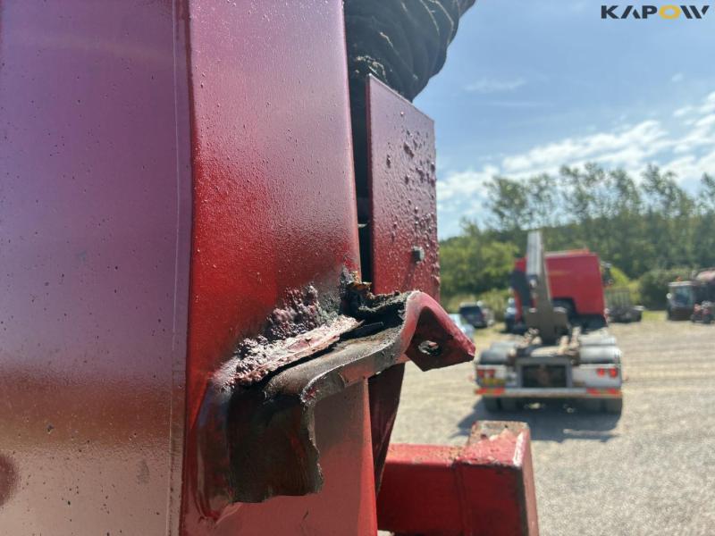 HMF 1560 K3 crane on skid steer 47