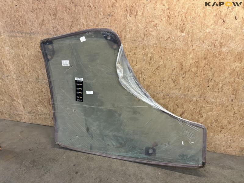 Right side door for CNH 1