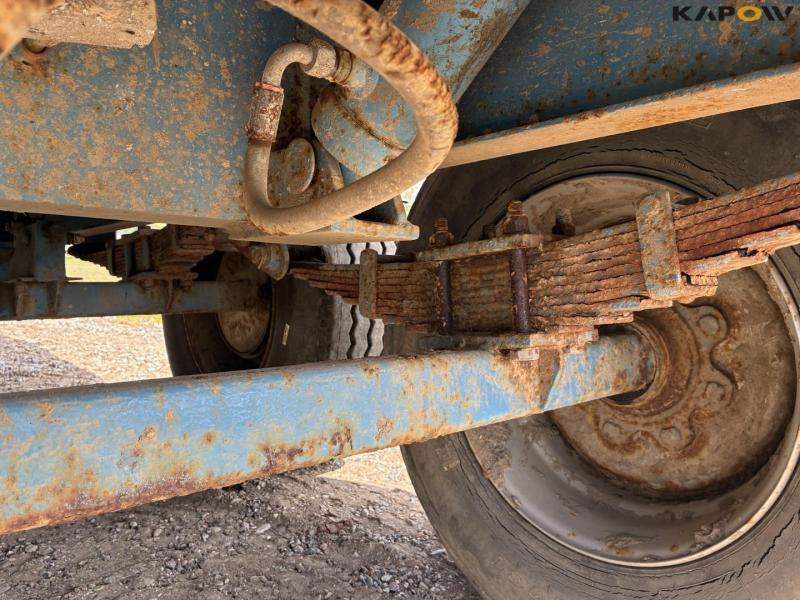 High-dump truck 18