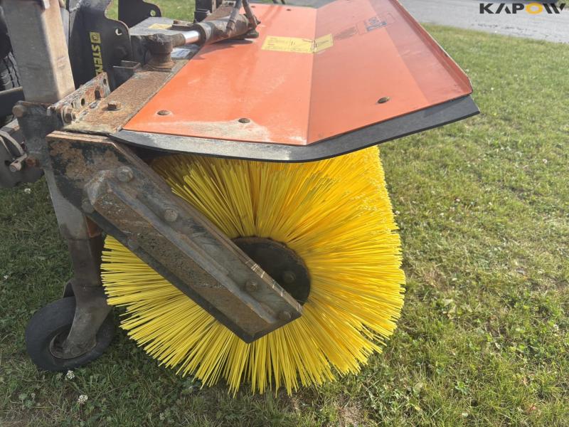 Holder C 2.34 with sweeper and salt spreader 16