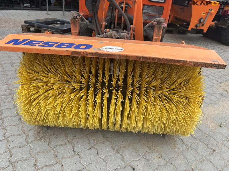 Holder C2 2.34 Basic with sweeper and salt spreader 11