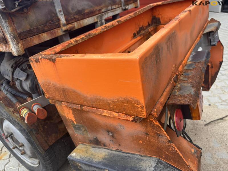 Holder C2 2.34 Basic with sweeper and salt spreader 52