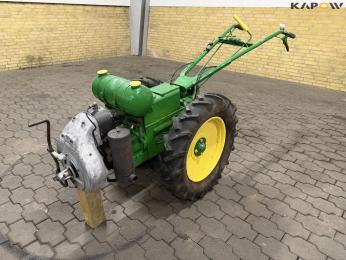 Holder tool carrier
