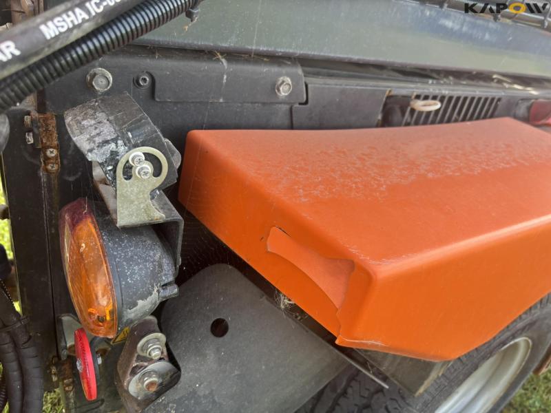 Holder X45 with sweeper and salt spreader 40