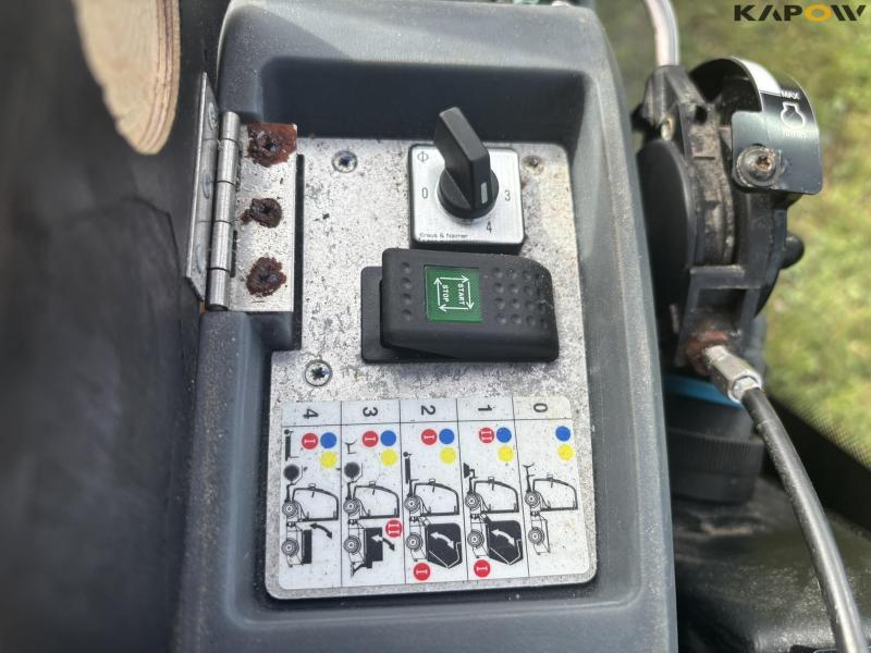 Holder X45 with sweeper and salt spreader 91