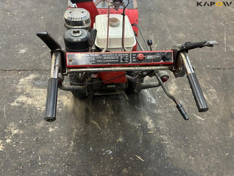 Honda HS80 snowblower 9