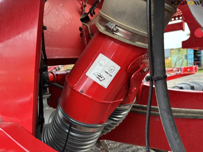 Horsch Focus 6TD with MiniDrill 24