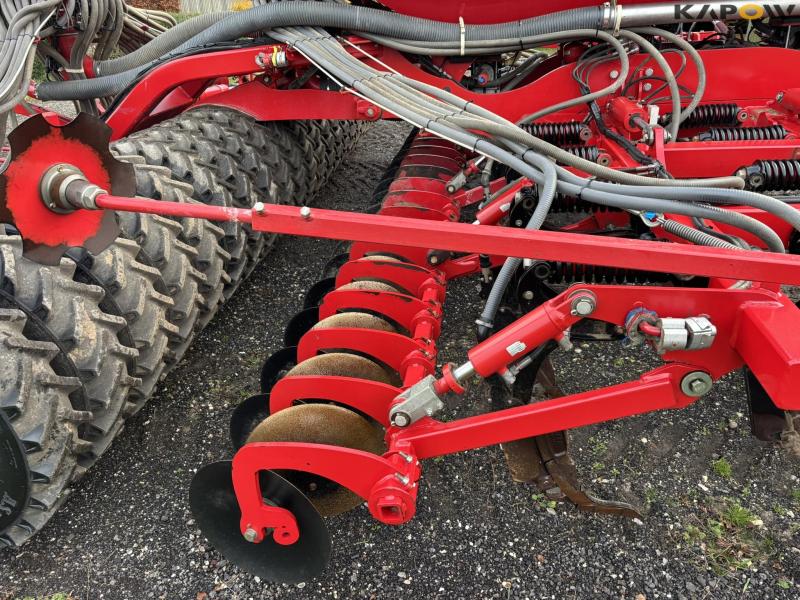 Horsch Focus 6TD with MiniDrill 37