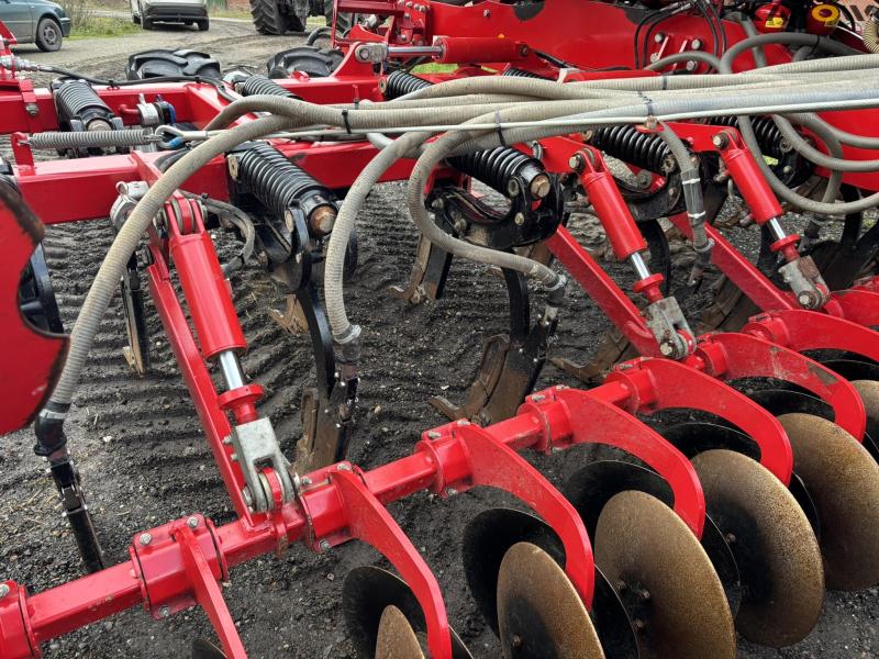 Horsch Focus 6TD with MiniDrill 66