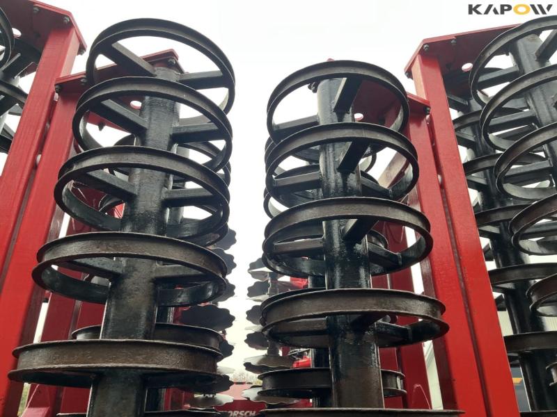 Horsch Joker 12RT disc harrow with Duodrill 39