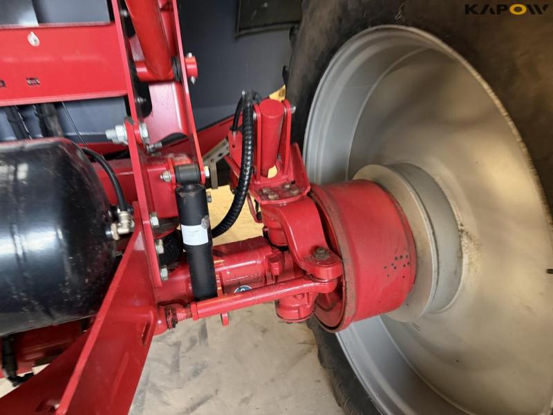 Horsch Leeb 8 GS 36 meter sprayer 31