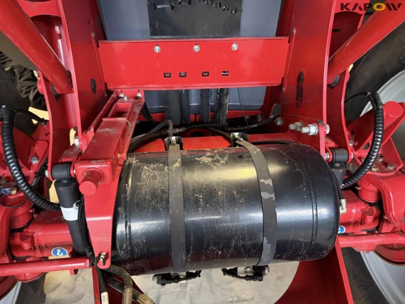 Horsch Leeb 8 GS 36 meter sprayer 33