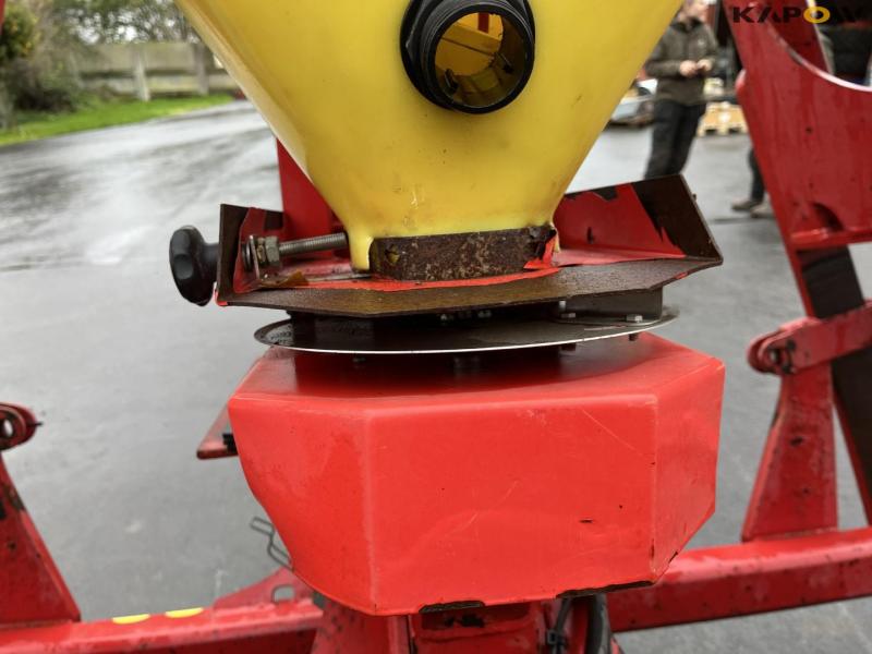 Horsch Optipack 6AS soil packer with seed box 15